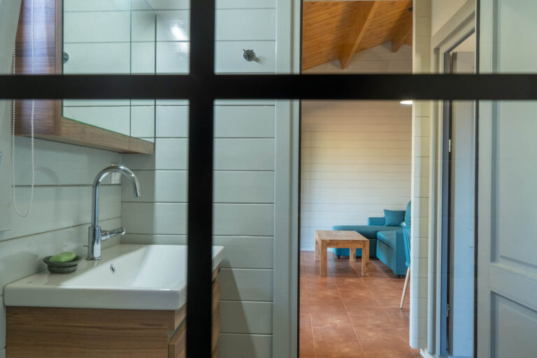 Oikos Wooden Retreat in Chania